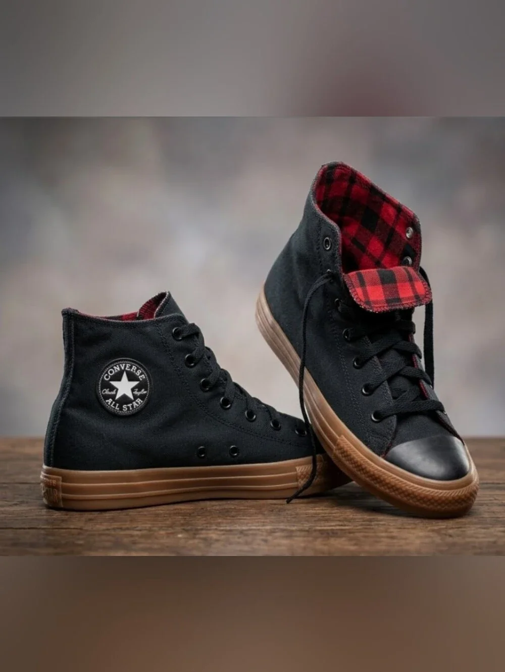 NEW! Converse Chuck Taylors Black High Top Sneakers Plaid Lining Womens Sz 7